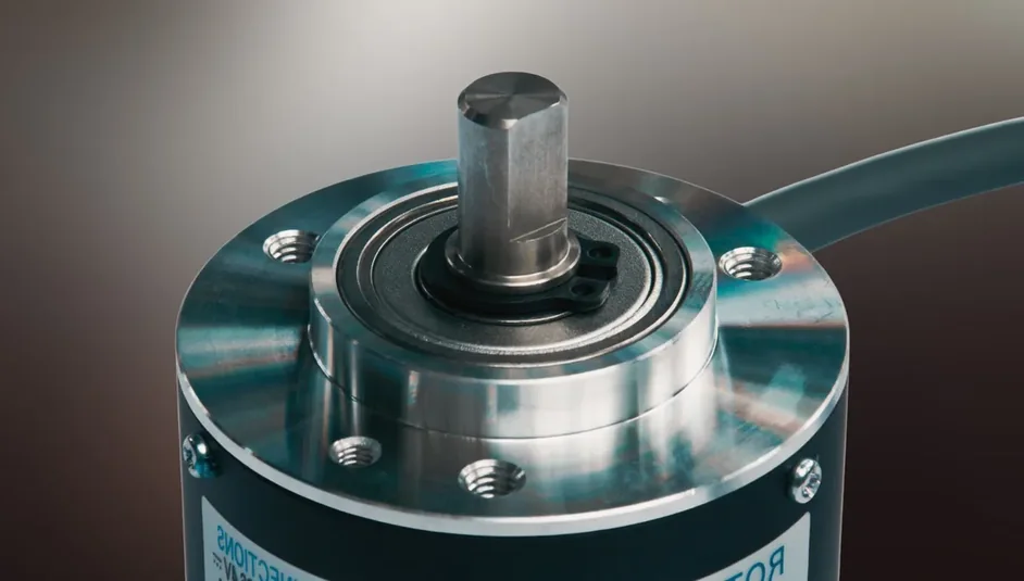 Encoder industrial fotografado de cima